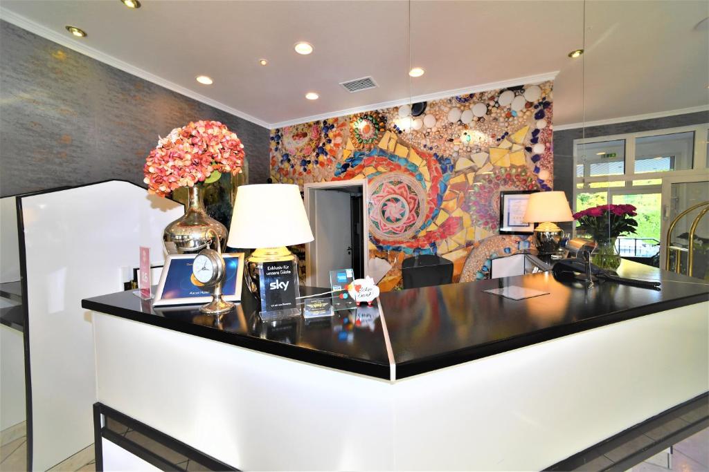 Ascot Hotel photo 2