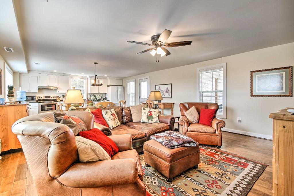 Annys Farm House in Round Hill Wine Country! photo 4