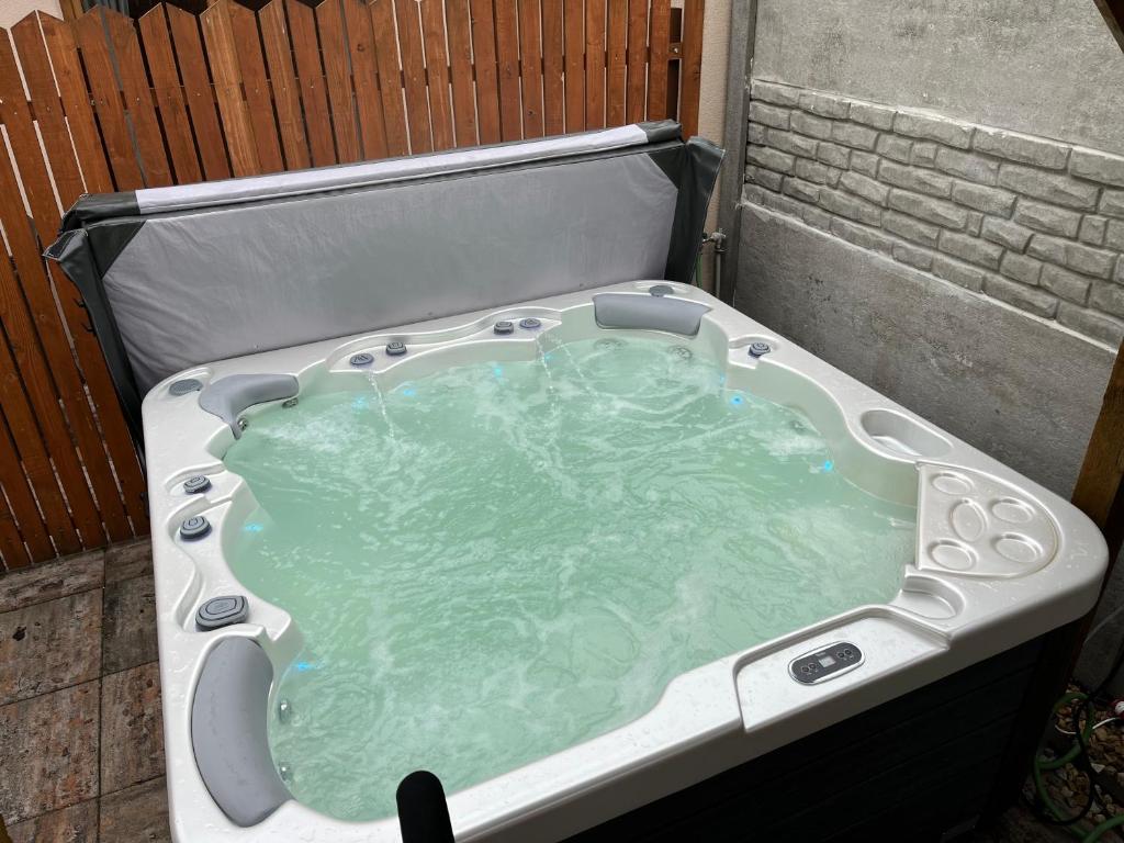 Sklep na Správném místě - degustace, ubytování a wellness photo 3