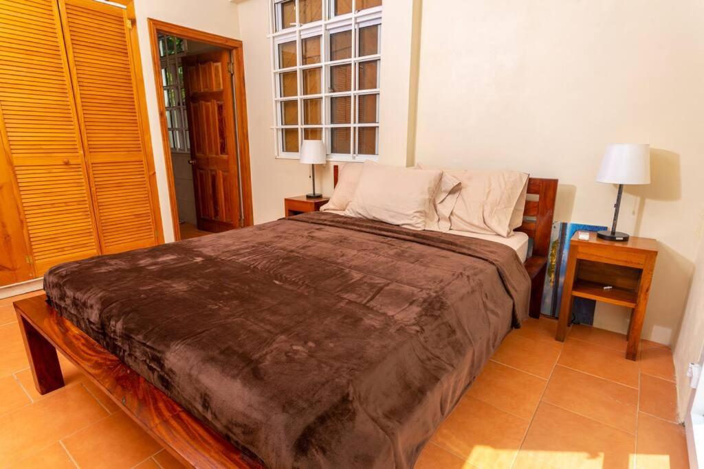 Oceanfront 3-bedroom villa with spectacular view! photo 2