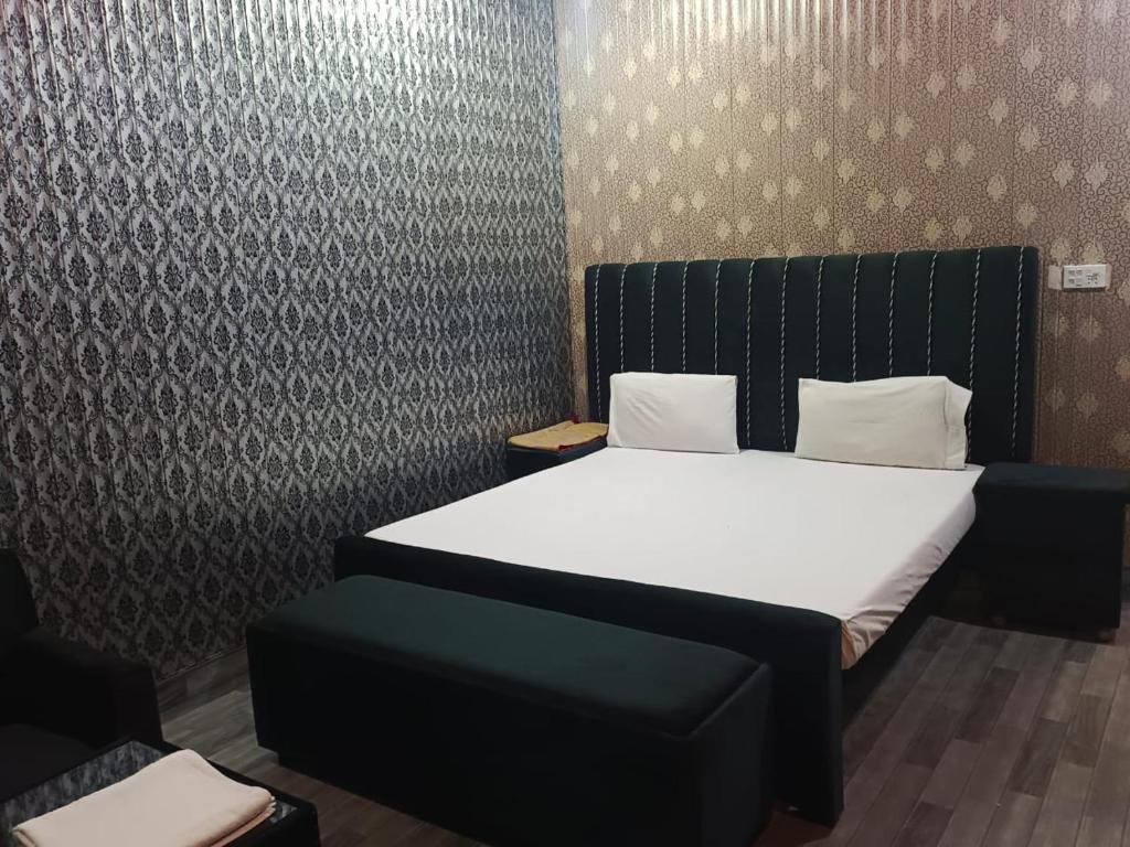 Hotel Sereena residence photo 1