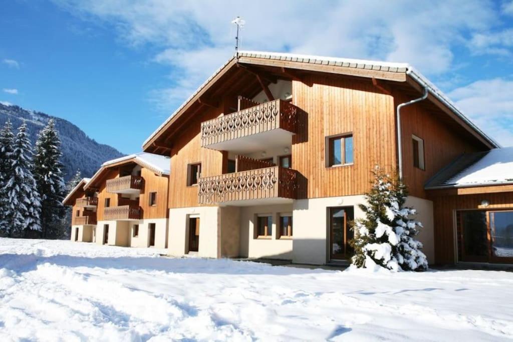 Appartement cosy T3 4 à 6 pers avec Piscines Intérieure, Extérieure & Sauna à Samoëns en Haute-Savoie photo 2