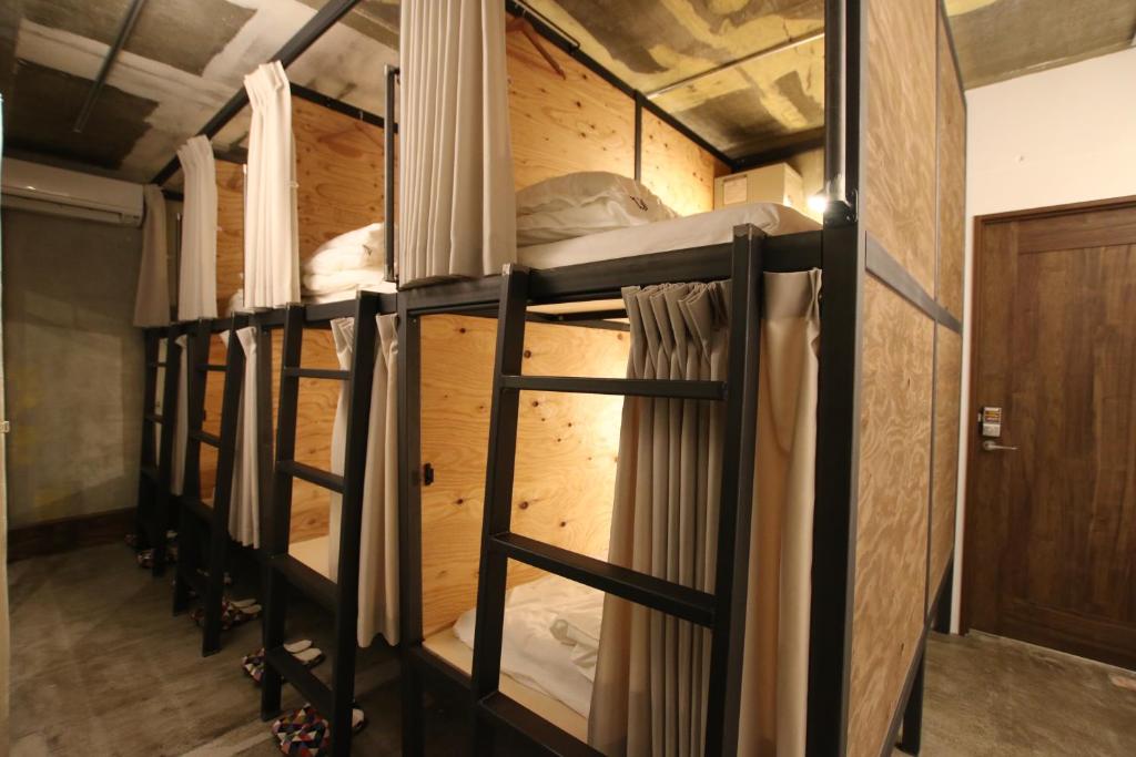 365BASE outdoor hostel, Hamamatsu