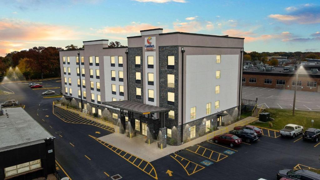 Comfort Suites St Louis - Sunset Hills photo 2