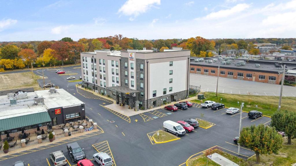 Comfort Suites St Louis - Sunset Hills photo 3