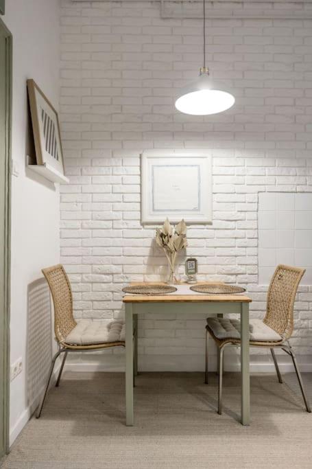 Atelier Apartment - Tap to explore photos