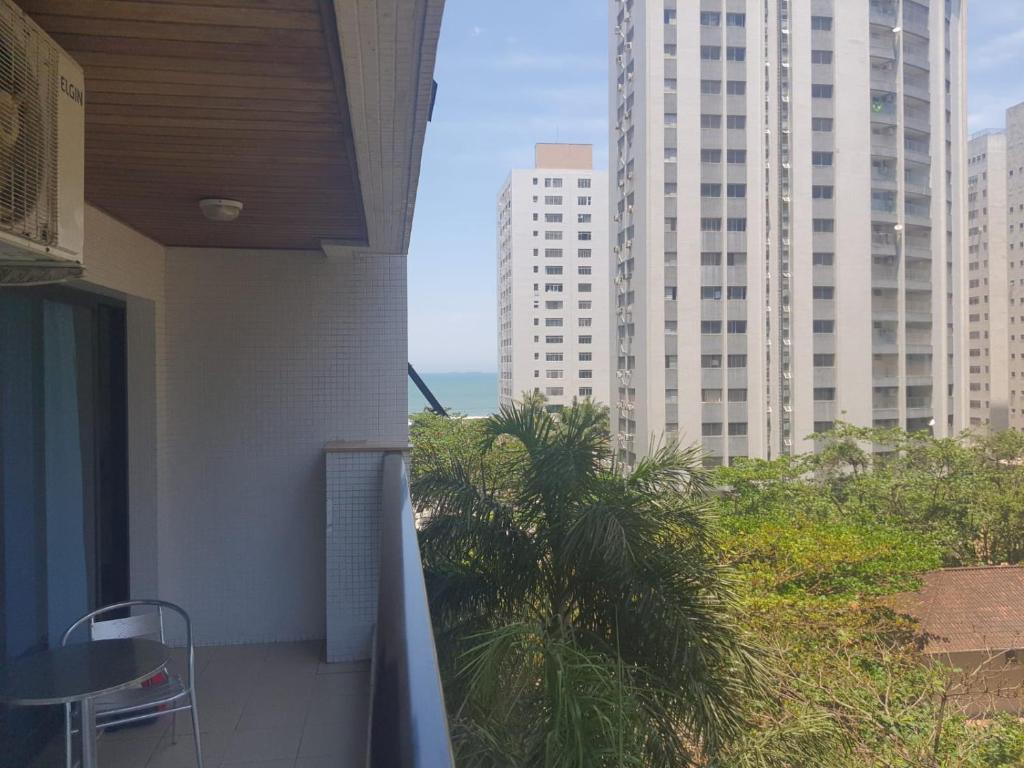 Apart no Capitânia Varam Guarujá