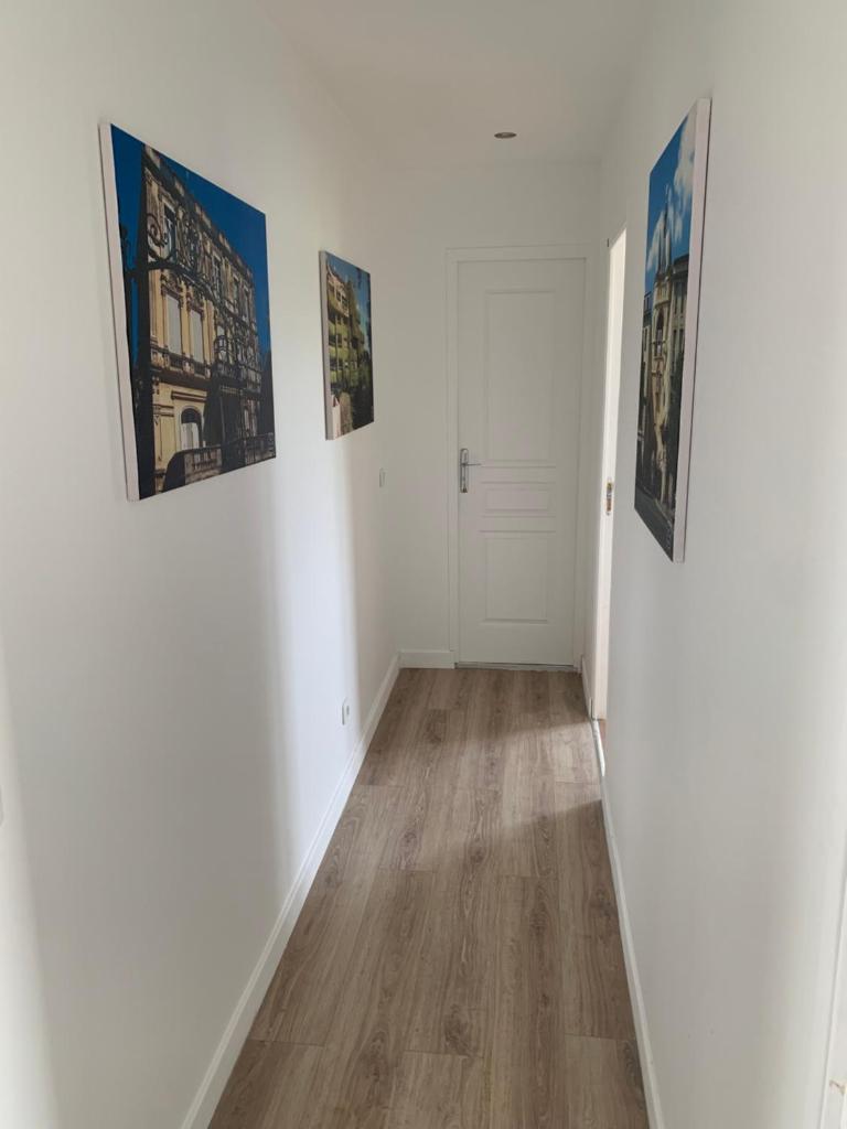 더블룸 - 공용 욕실