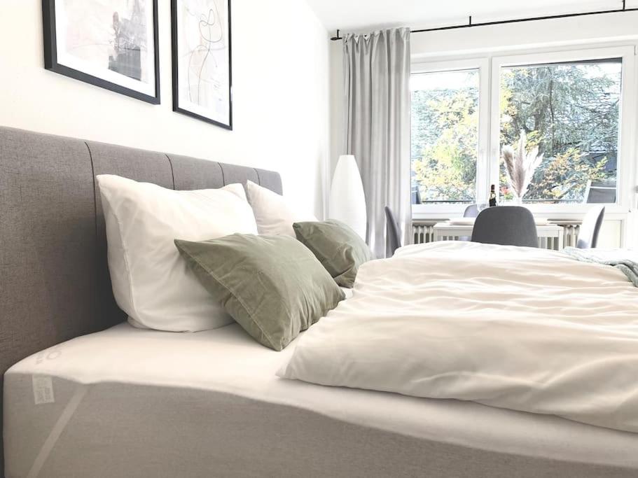 Top-Apartment mit Parkplatz und Balkon photo 4