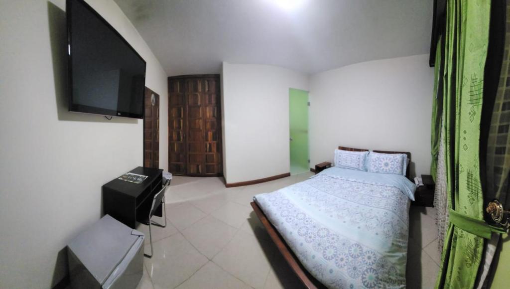 Apartahotel Vincent Suites photo 2