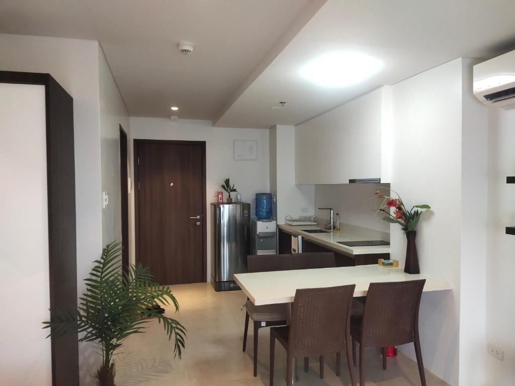 Tambuli Residence photo 1