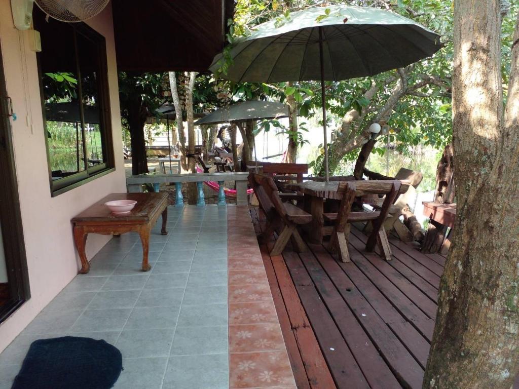 BaanSuanLeelawadee Resort Amphawa photo 2