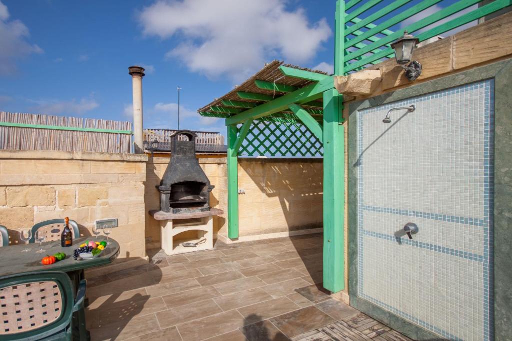 Gozitan Farmhouse with Pool - PP 3 photo 4