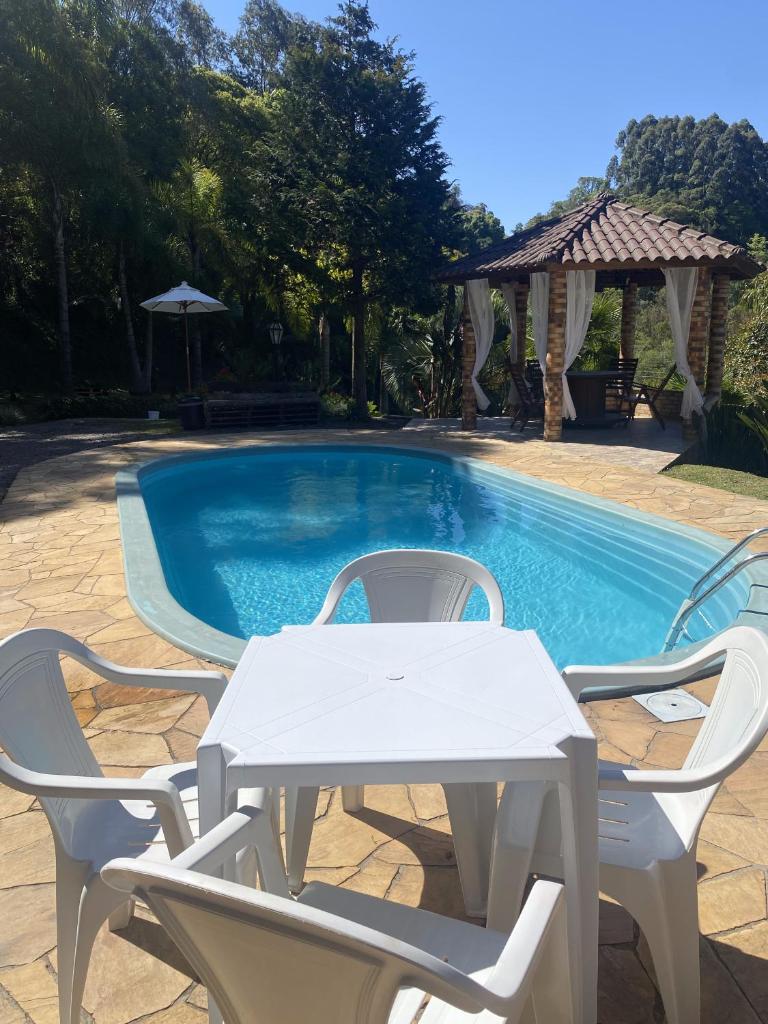 Sítio dos Coqueiros, em meio a natureza com piscina photo 2