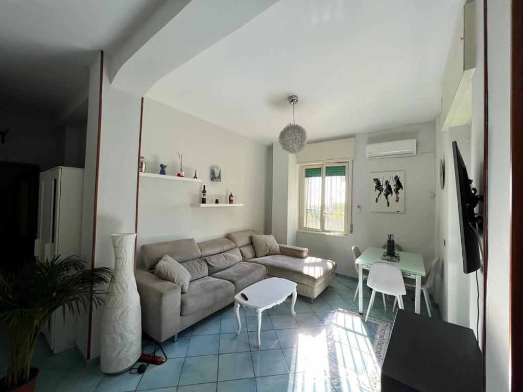 SeaFront House photo 3
