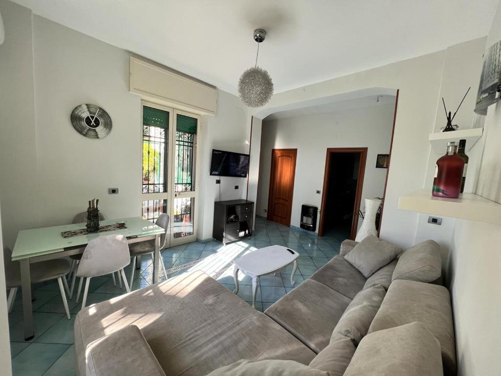 SeaFront House photo 2