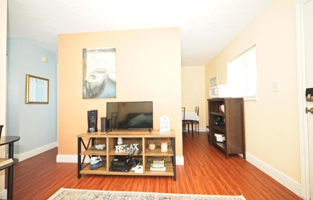 Cozy Canaveral Beach Condo! Next to NASA Launch Site photo 1