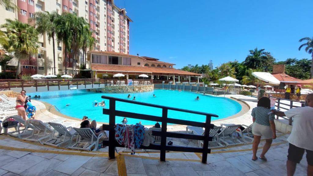 Condomínio HotSprings Hotel - Apartamento 1003 Cota 09 photo 2