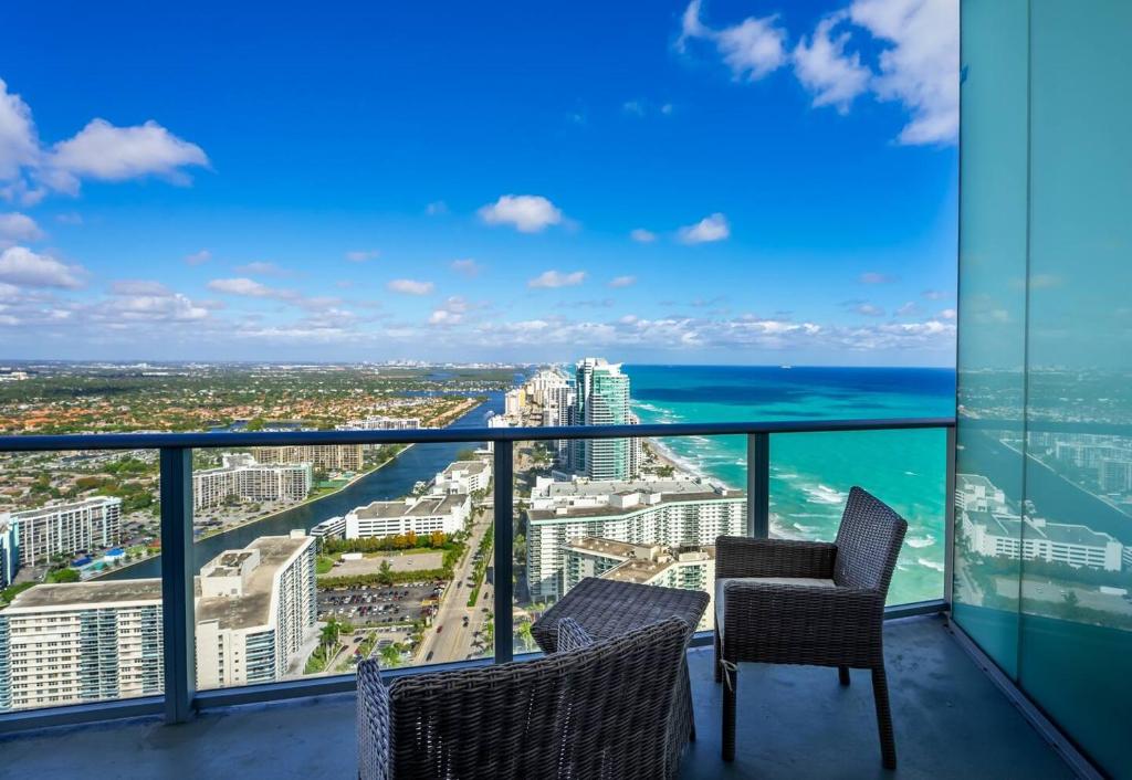 Beautiful Beachfront Penthouse