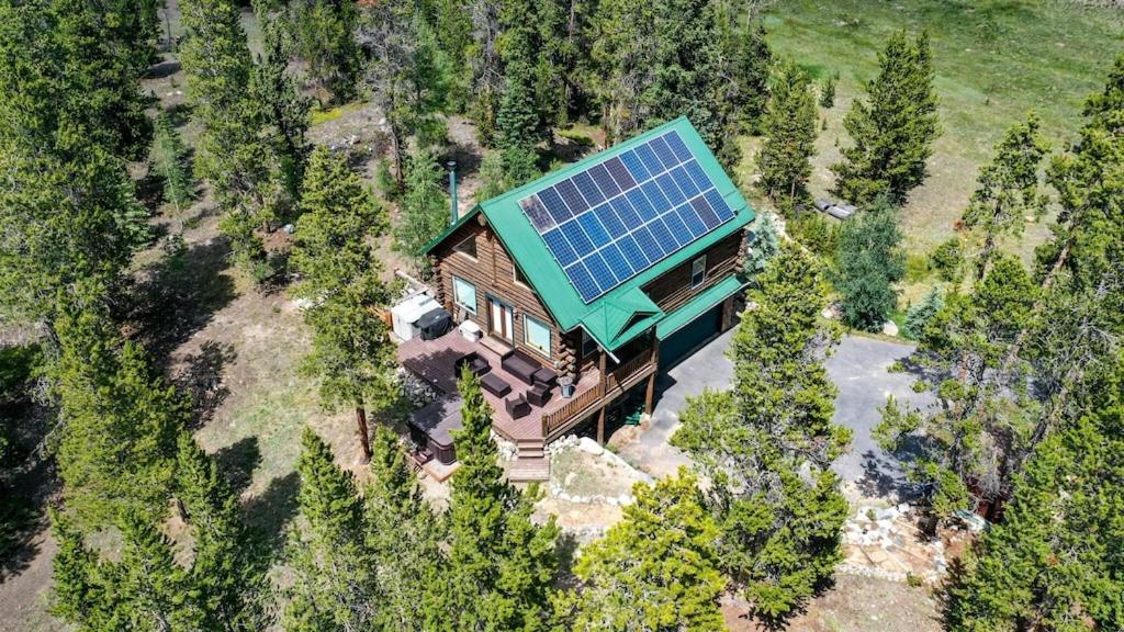 Secluded Log Cabin with Views & Hot Tub, Foosball, Wood Stove - Heavenly Homestead photo 4