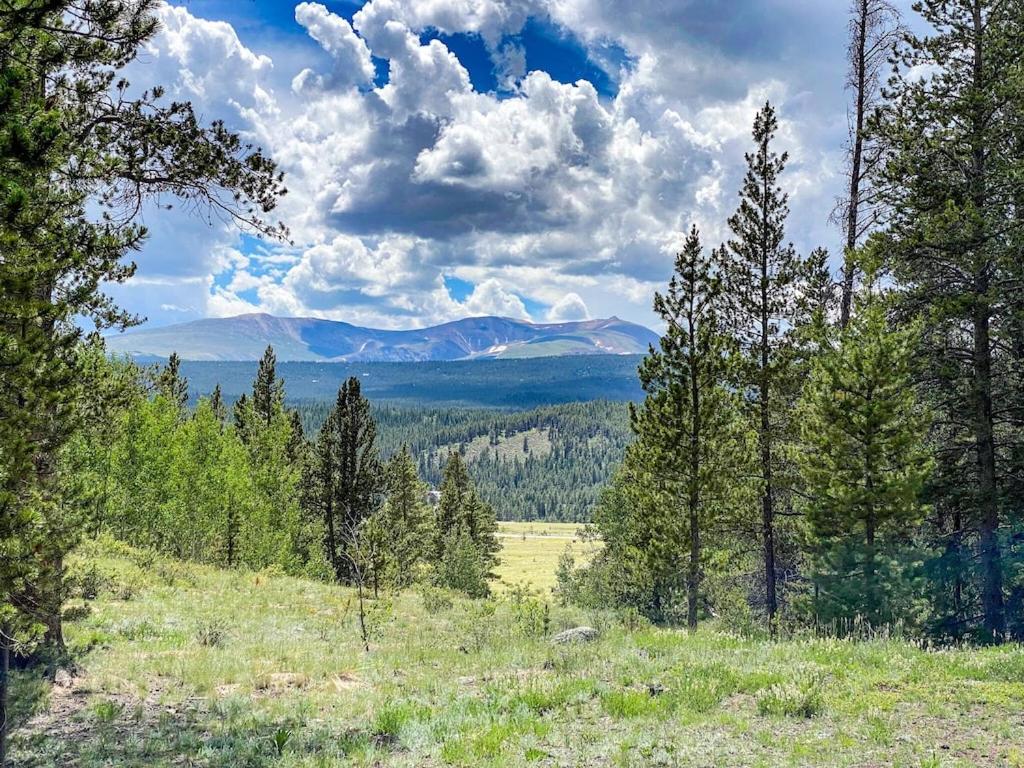Secluded Log Cabin with Views & Hot Tub, Foosball, Wood Stove - Heavenly Homestead photo 3