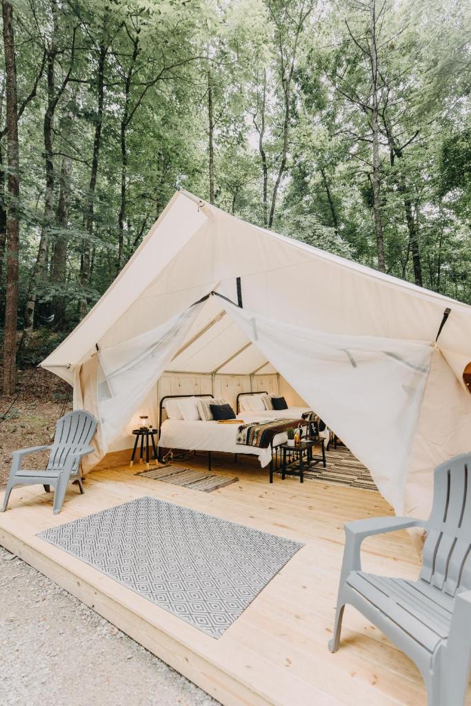 Timberline Glamping at Unicoi State Park photo 2