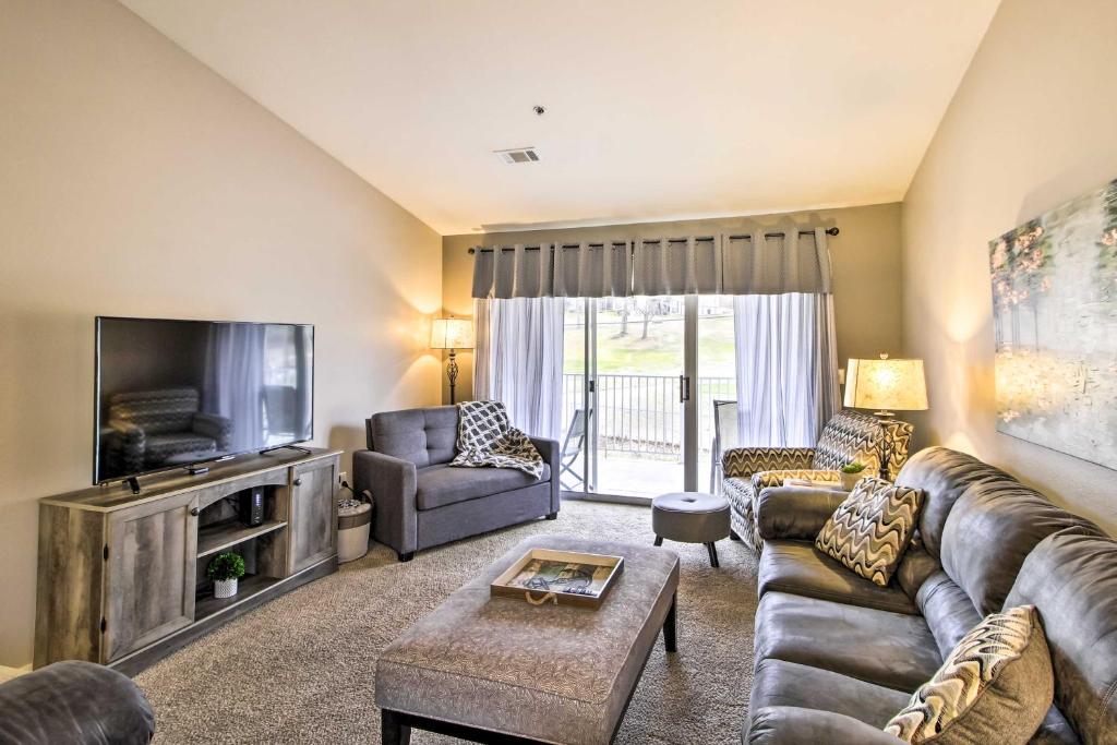 Branson Resort Condo Minutes to Silver Dollar City photo 2