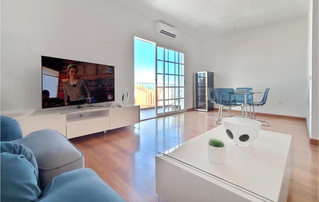 Stunning Home In Adeje With 3 Bedrooms photo 3