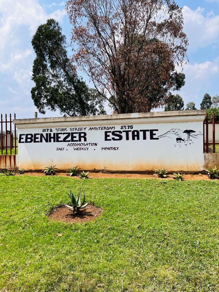 Izinjiki Namacusi Guest House photo 3