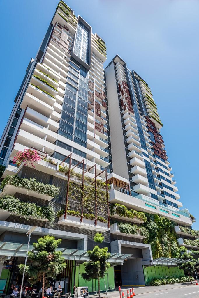 Serain Residences On Merivale Street