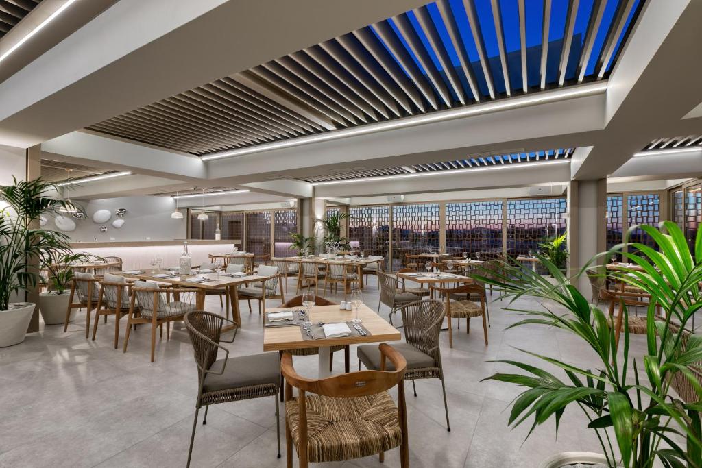 Utopia Blu Hotel photo 3