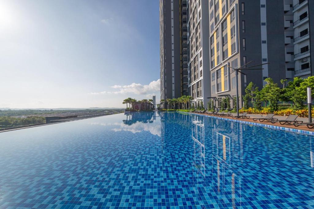 Sunway Grid Loft Suite by Nest Home【Olympic Size Pool】 photo 3