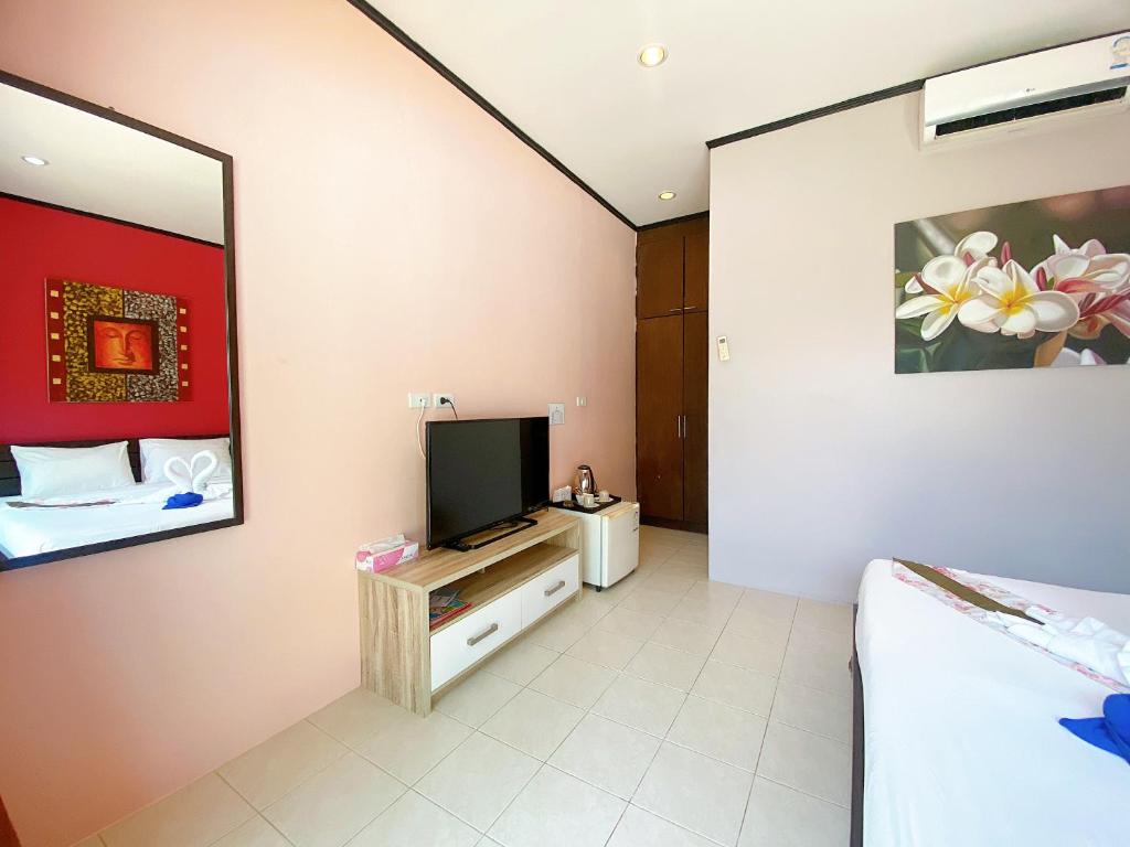 MA MAISON BOUTIQUE HOTEL. in PHUKET photo 2