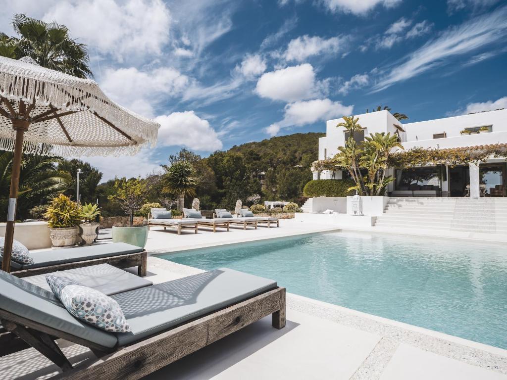 Impressive Ibiza Villa El Zafiro 6 Bedrooms Private Gym and Fantastic Views San Jose photo 1