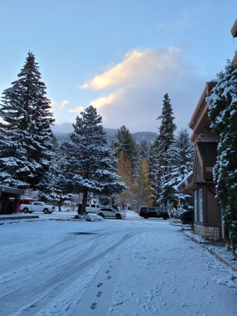 Holiday Inn Express South Lake Tahoe, an IHG Hotel photo 2