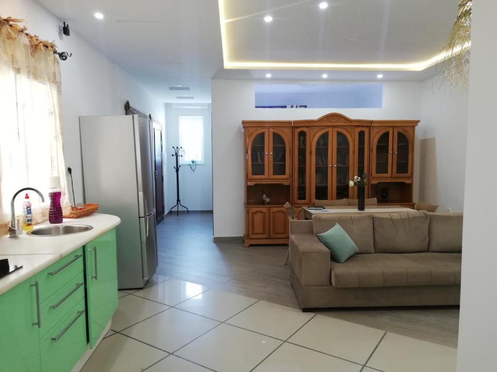Fufa Apartment photo 4