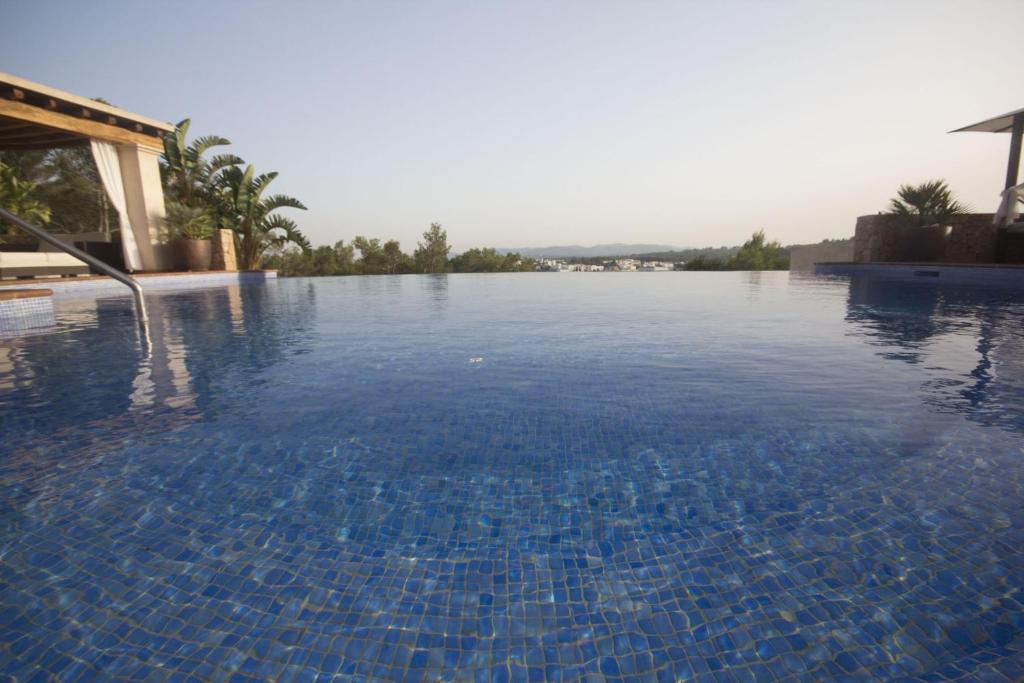 Attractive Ibiza Villa Can Tierra 6 Bedrooms Phenomenal Country and Mountain Views Santa Gertrudis photo 3