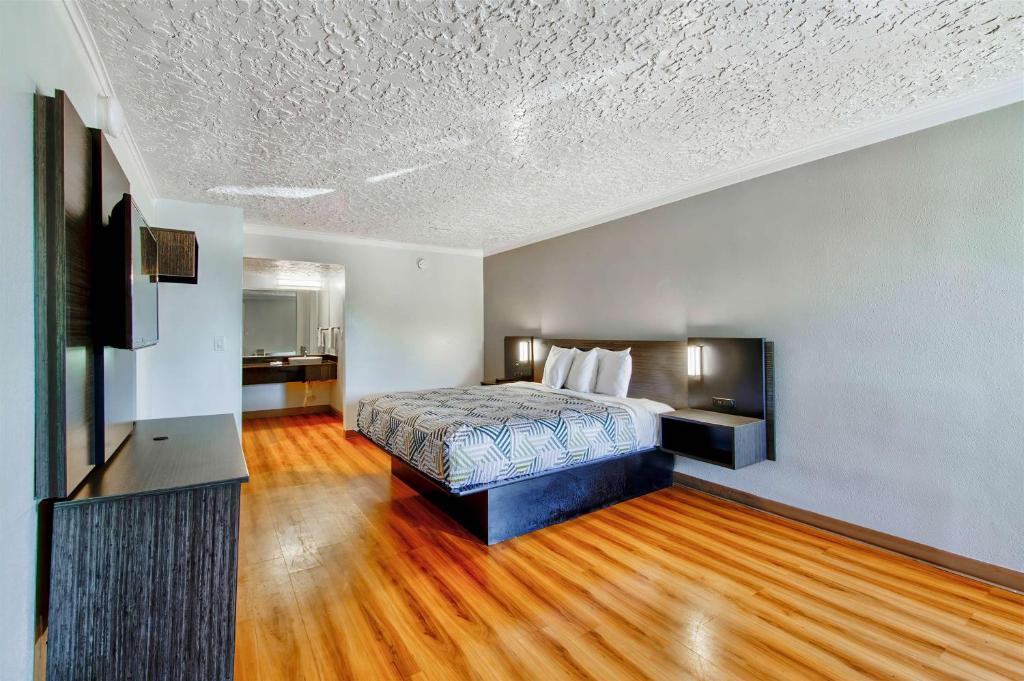 Motel 6-Fort Worth, TX - White Settlement photo 3