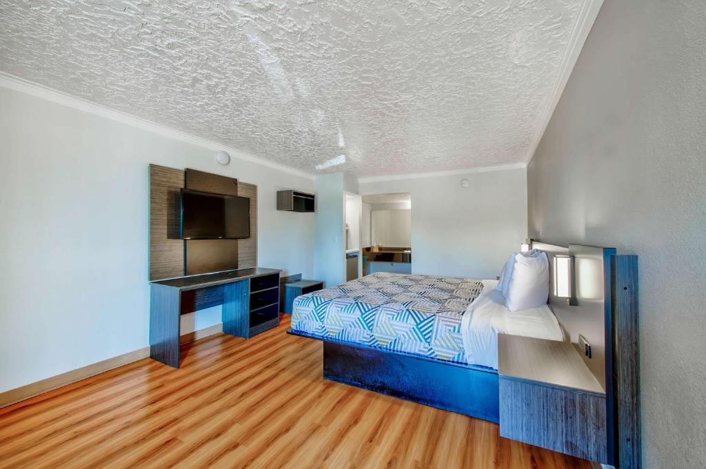 Motel 6-Fort Worth, TX - White Settlement photo 4