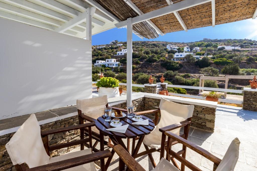 Rita Rooms Sifnos photo 1