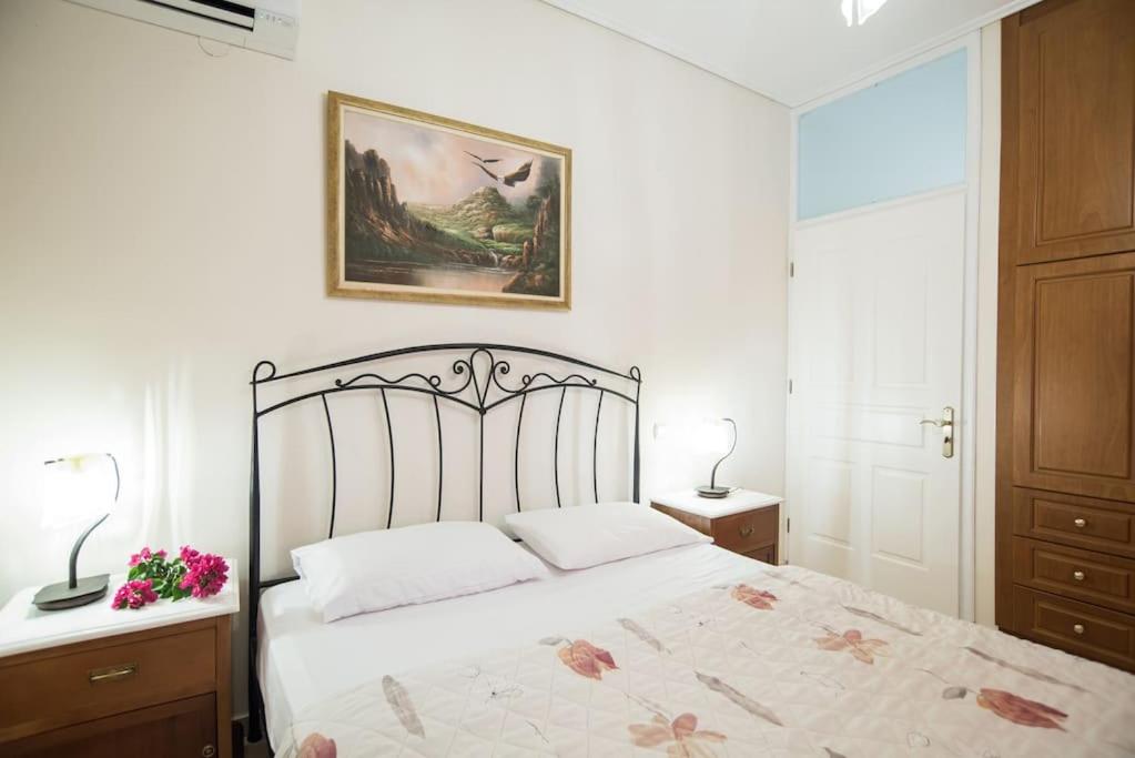 Beachfront villa in Galaxidi photo 3
