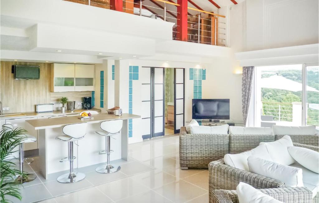 Beautiful Home In Saint-pe-sur-nivelle With 2 Bedrooms, Wifi And Outdoor Swimming Pool photo 2