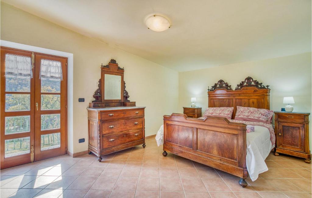 Stunning Home In Codivara With 4 Bedrooms And Wifi photo 2