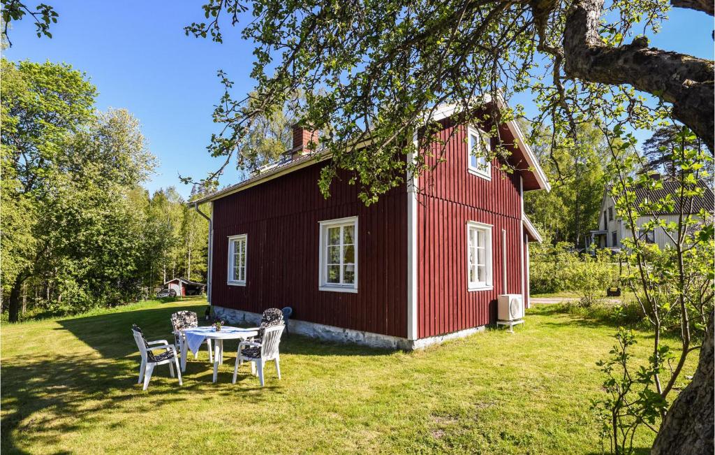 Nice Home In Munkedal With 2 Bedrooms And Wifi