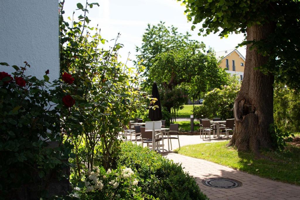 2T Hotel artgenossen photo 2