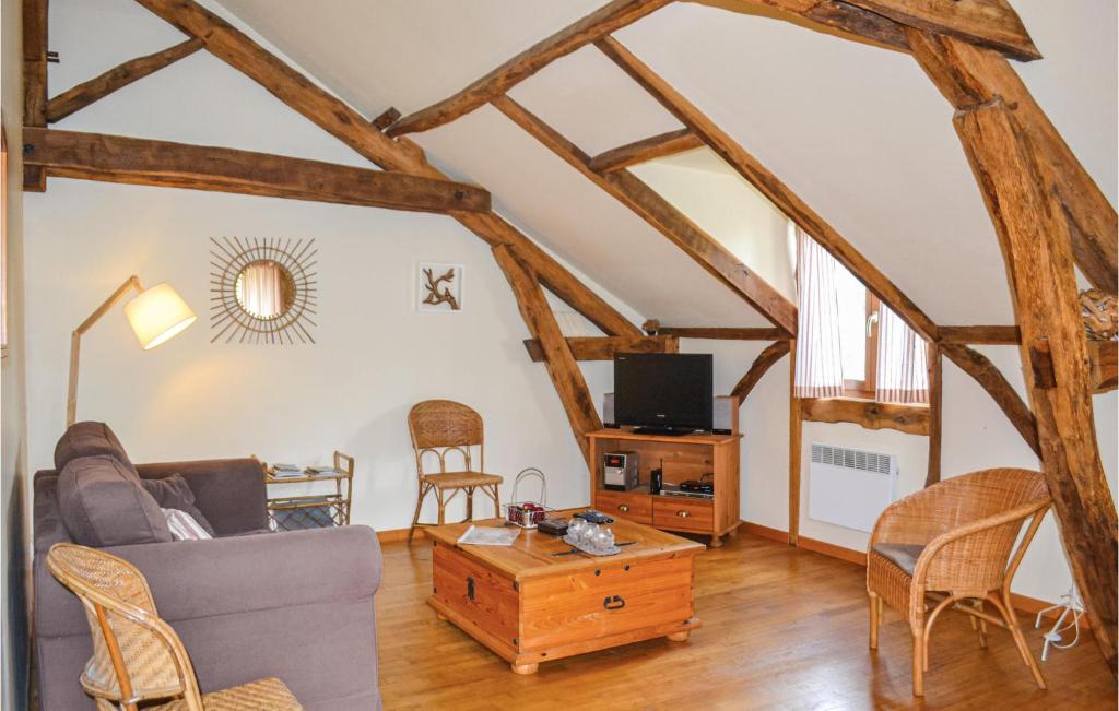Amazing Home In Brantome With 1 Bedrooms, Wifi And Outdoor Swimming Pool photo 3