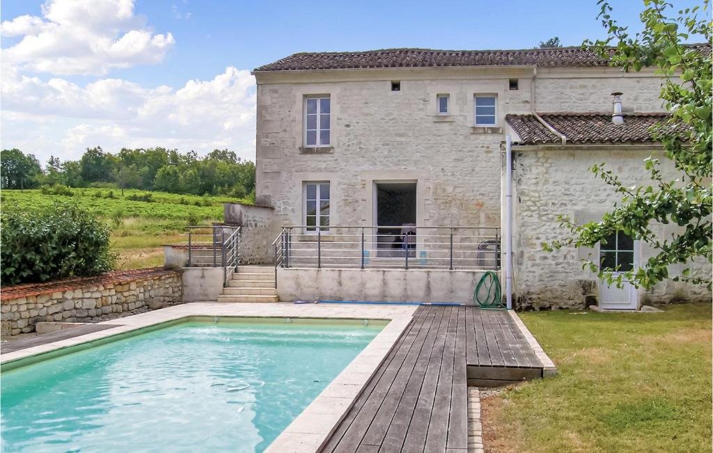 Stunning Home In Champmillon With 4 Bedrooms, Wifi And Outdoor Swimming Pool photo 1