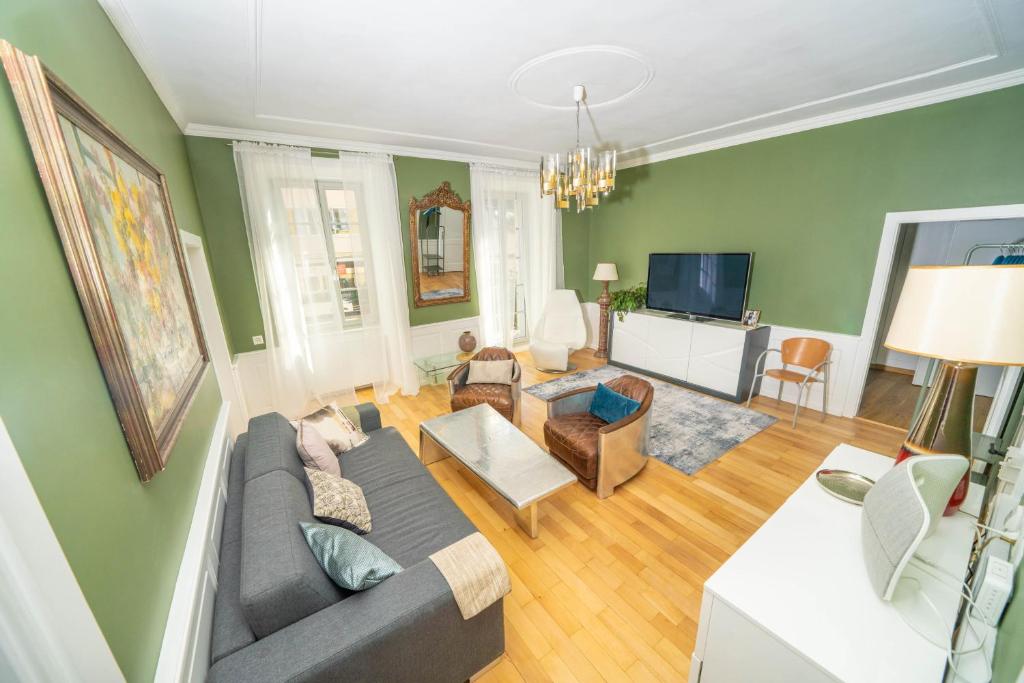 Luxury 3 bedroom apartment - old town of Sion