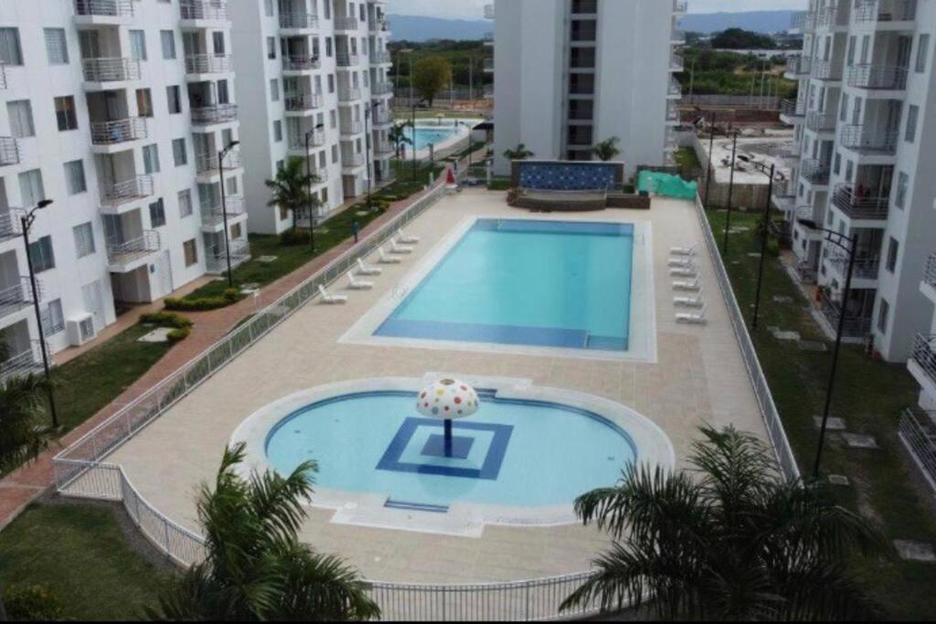 Apartamento vacacional en Girardot Cundinamarca - AQUALINA ORANGE piso 3 vista a la piscina photo 2