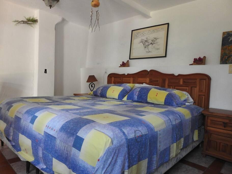 Habitación independiente a pie del lago con AC photo 2